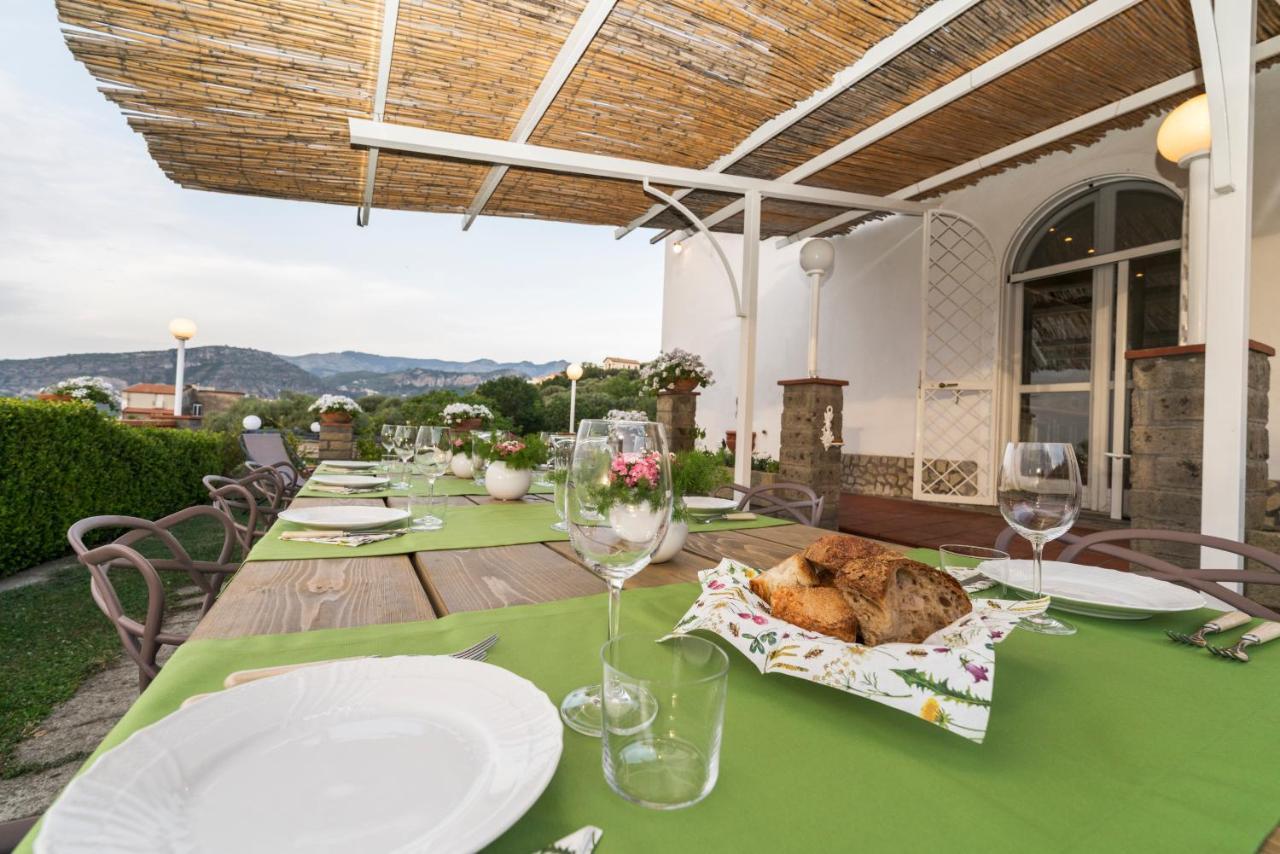 Shanti Home - Restaurant Di Aversano Salvatore Sorrento Eksteriør bilde
