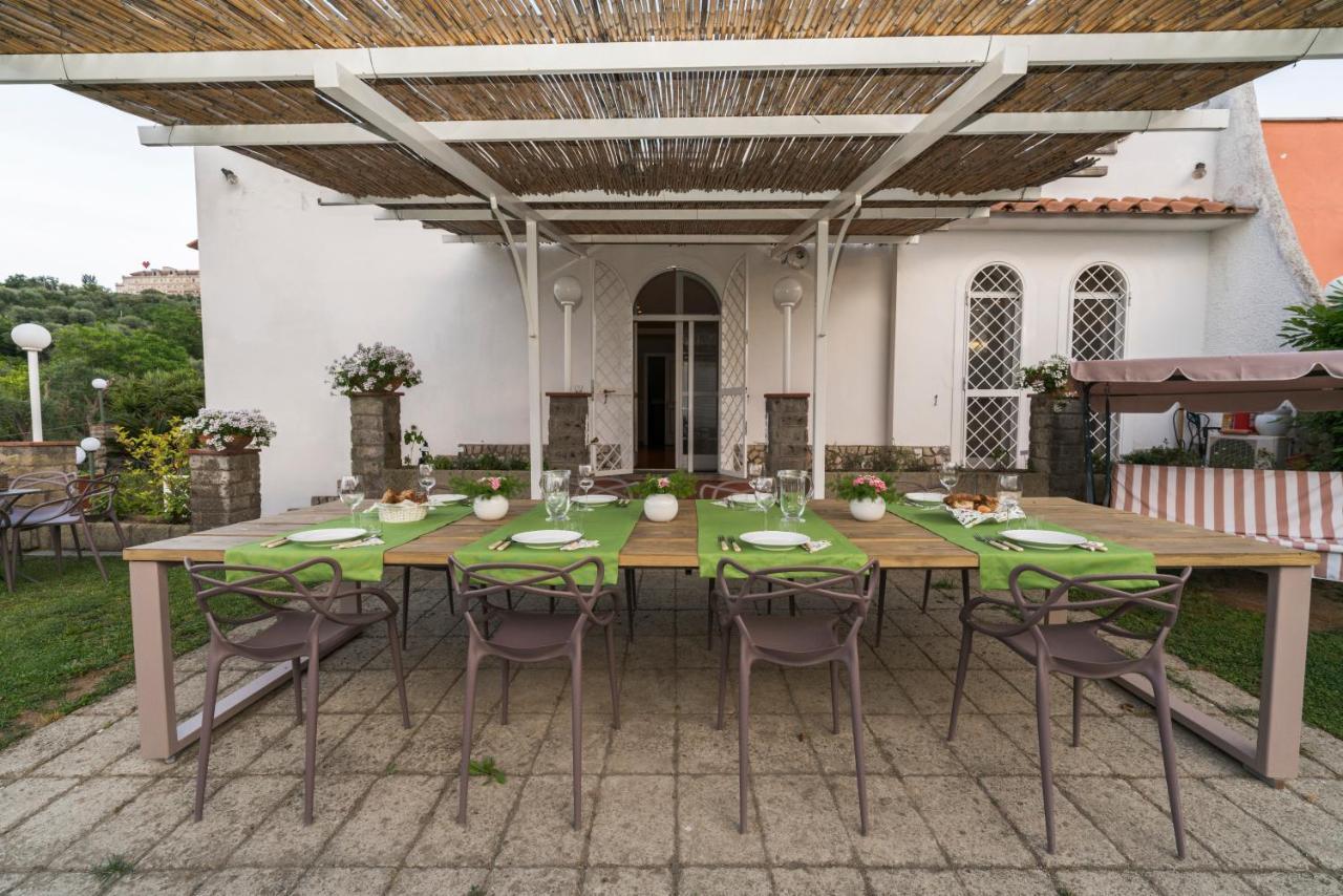 Shanti Home - Restaurant Di Aversano Salvatore Sorrento Eksteriør bilde