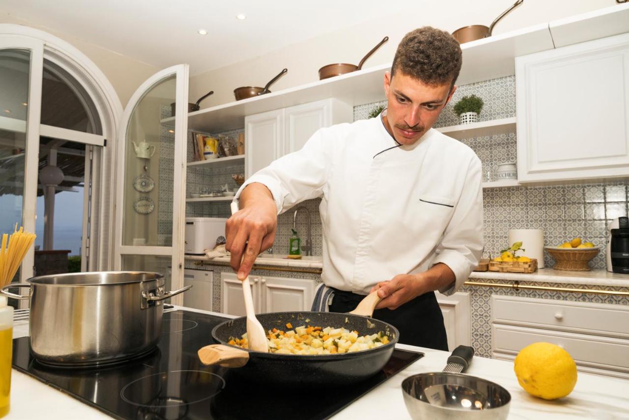 Shanti Home - Restaurant Di Aversano Salvatore Sorrento Eksteriør bilde